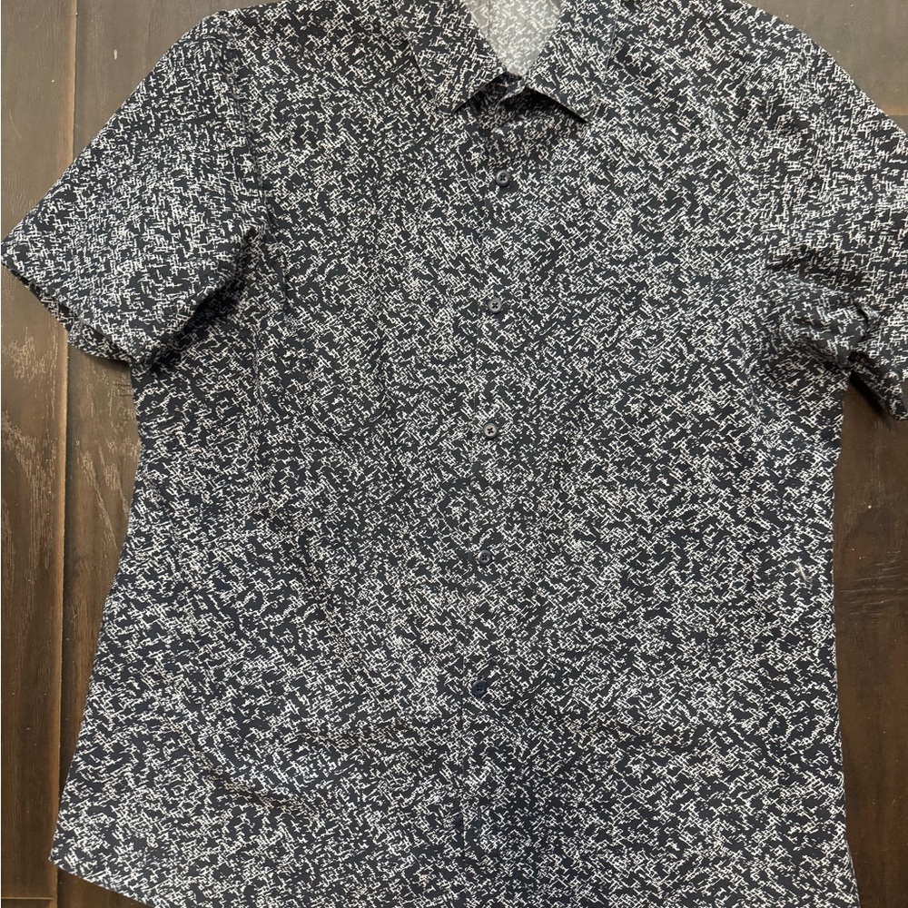 Lululemon Athletica Black and White Casual Button Down Shirt